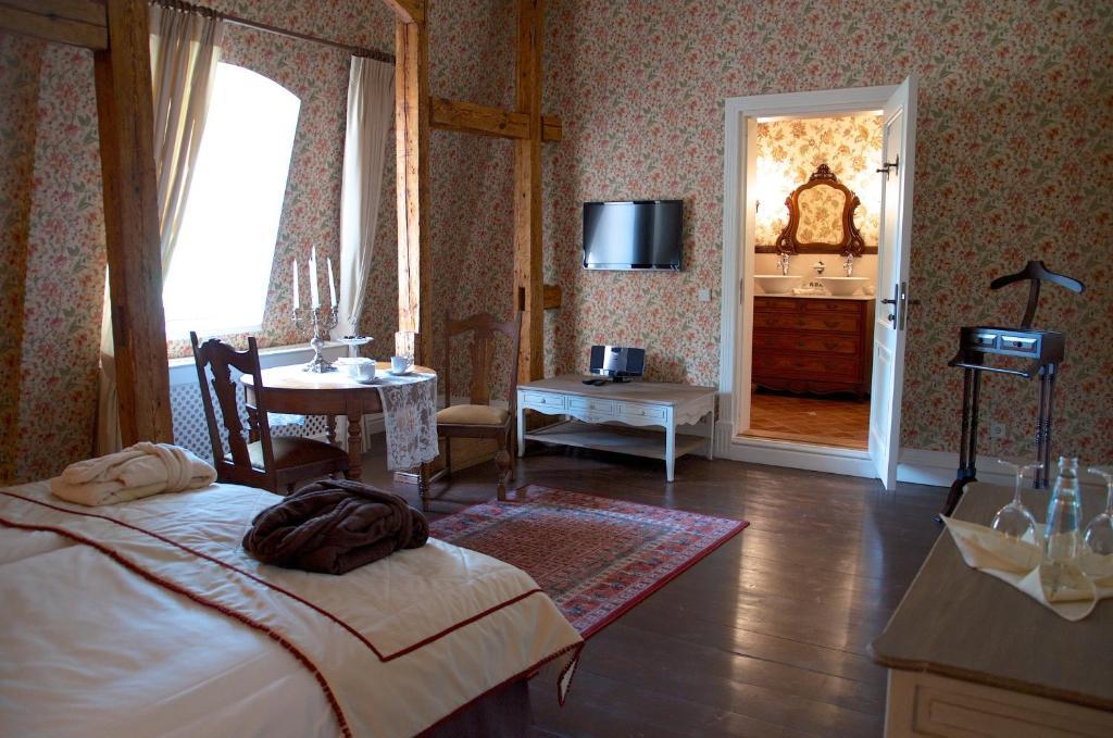 Liepupe Manor Otel Oda fotoğraf